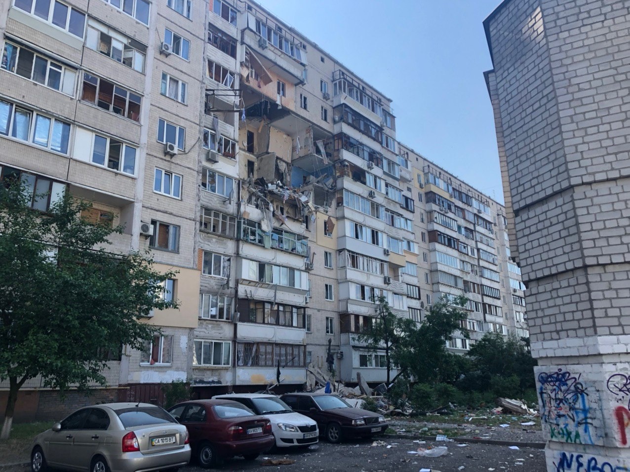 Взрыв дома в Киеве на Позняках