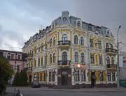 Офис банка на Подоле продается за 58,5 миллиона гривен
