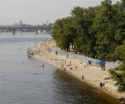 Пляжі закрывають. Фото: kiyany.obozrevatel.com
