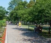 Парк на Русанівській набережній