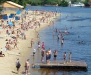 Уже можно купаться. Фото: bigkiev.com.ua