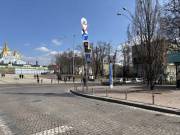 Світлофор із червоним колом заборони