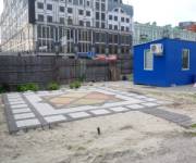 Облагородить площадь обещают до 8 октября. Фото: skyscrapercity.com