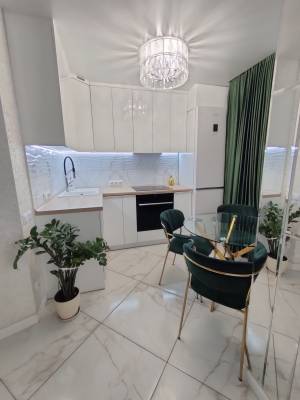 Квартира W-7437043, Митрополита Андрея Шептицкого (Луначарского), 7, Киев - Фото 1