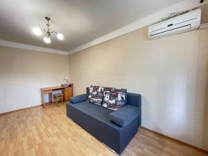 Квартира W-7391113, Дарницкий бульв., 13, Киев - Фото 1