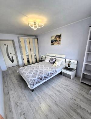Квартира W-7455153, Набережно-Хрещатицька, 11, Київ - Фото 1