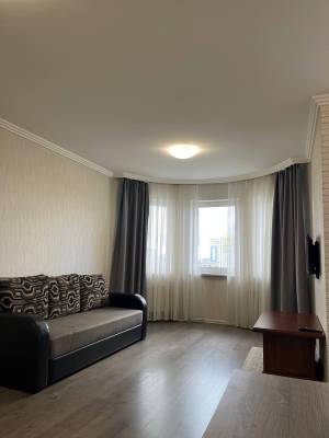 Квартира W-7419723, Харьковское шоссе, 19а, Киев - Фото 1