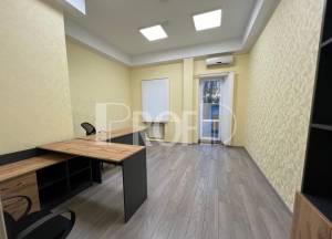  Окремо розташована будівля, W-7369542, Грушевського М., Київ - Фото 4