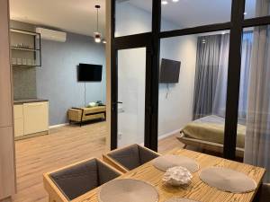 Квартира W-7442873, Жилянська, 68, Київ - Фото 1