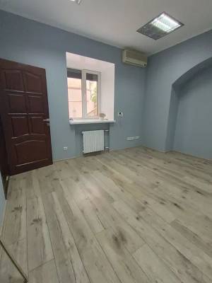  Отдельно стоящее здание, W-7333903, Рогнединская, 1, Киев - Фото 2