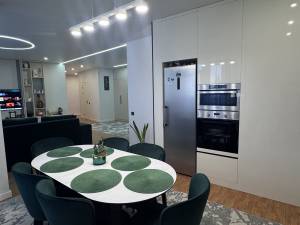 Квартира W-7446982, Дніпровська наб., 19в, Київ - Фото 1