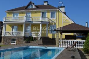 House W-7120570, Kozyn - Photo 1