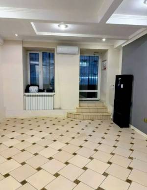  Офис, W-7425569, Михайловская, Киев - Фото 2