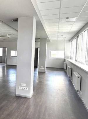  Офис, W-7426305, Дарницкий бульв., 5, Киев - Фото 2