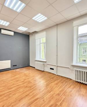  Офіс, W-7443144, Хмельницького Богдана, 51, Київ - Фото 1