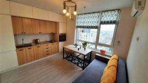 Квартира W-7433173, Салютная, Киев - Фото 1