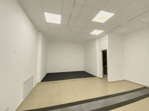  Commercial and office premises, W-7190094, Verkhnii Val, 40, Kyiv - Photo 1