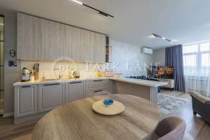 Квартира W-7398569, Никольско-Слободская, 15, Киев - Фото 1