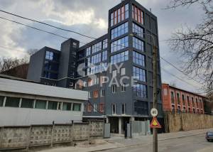  Окремо розташована будівля, W-7431019, Нижньоюрківська, 9, Київ - Фото 1