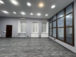  Офис, W-7421166, Богомольца Академика, Киев - Фото 1