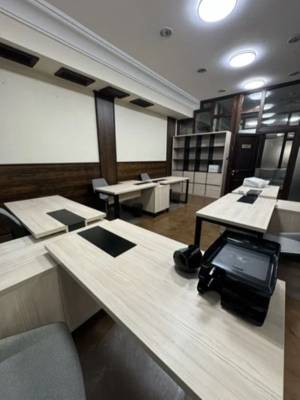  Офис, W-7439982, Жилянская, Киев - Фото 1