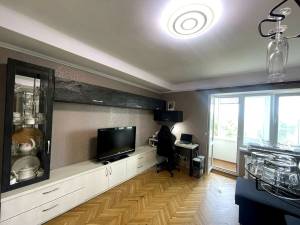 Квартира W-7407730, Лаврська, 4, Київ - Фото 1