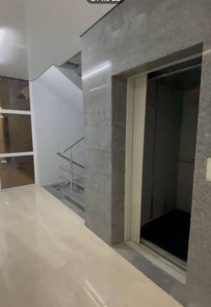  Окремо розташована будівля, W-7403472, Чайки В., Чайки - Фото 4