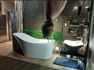 Квартира W-7416178, Герцена, 35а, Киев - Фото 1