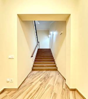  Офис, W-7414330, Андреевский спуск, 11, Киев - Фото 6