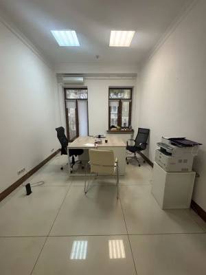  Отдельно стоящее здание, W-7418359, Жилянская, 75, Киев - Фото 9