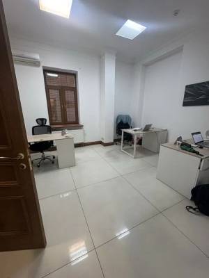  Отдельно стоящее здание, W-7418359, Жилянская, 75, Киев - Фото 11