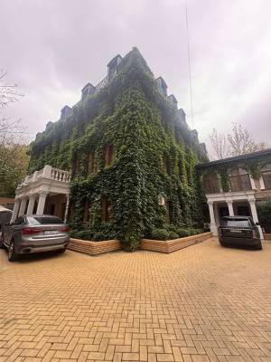  Отдельно стоящее здание, W-7418359, Жилянская, 75, Киев - Фото 1