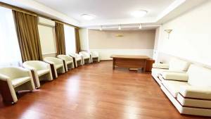  Отдельно стоящее здание, W-7418885, Михновского Николая бульвар (Дружбы Народов бульвар), 38, Киев - Фото 2