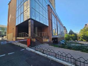  Отдельно стоящее здание, W-7437681, Хмельницкого Богдана, 41, Киев - Фото 1