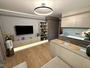 Квартира W-7405140, Никольско-Слободская, 10, Киев - Фото 1
