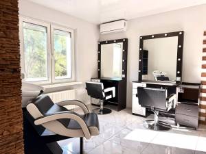  Салон краси, W-7444158, Ясинуватський пров., 11, Київ - Фото 1