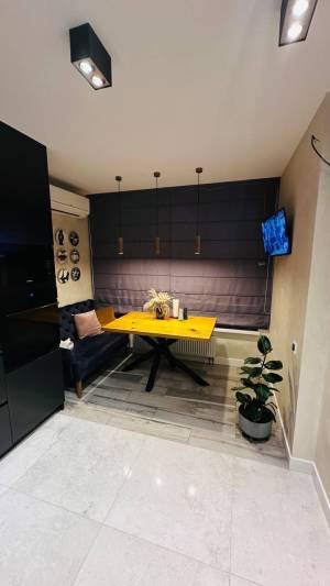 Квартира W-7423605, Заречная, Киев - Фото 1