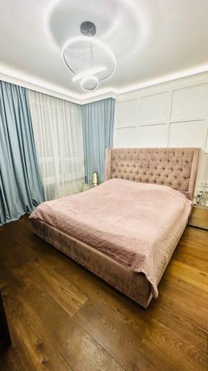Квартира W-7434630, Заречная, 1в, Киев - Фото 1