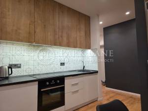 Квартира W-7449785, Феодосийская, 2л, Киев - Фото 1