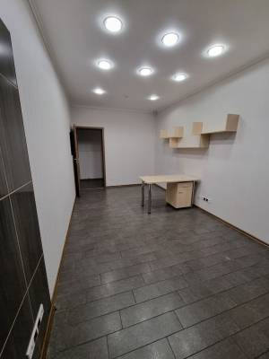  Нежилое помещение, W-7452362, Хмельницкого Богдана, 10, Киев - Фото 11