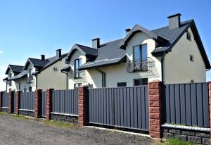 Будинок W-7439944, Щасливе - Фото 2