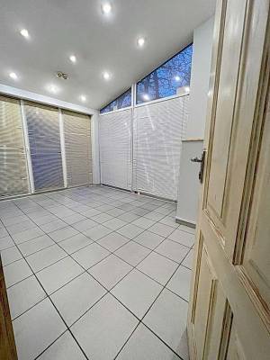  Отдельно стоящее здание, W-7417479, Шевченко Тараса бульв., 48, Киев - Фото 7