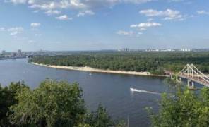 Труханів острів