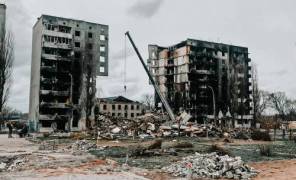 Відбудова багатоповерхівок на Київщині