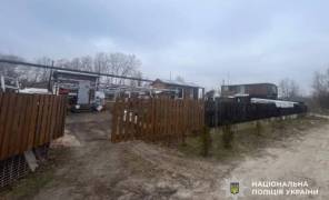 Незаконне будівництво біля озера Алмазне 