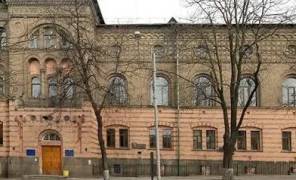 Університет Карпенка-Карого