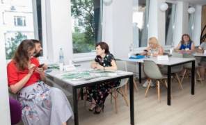 Консультування